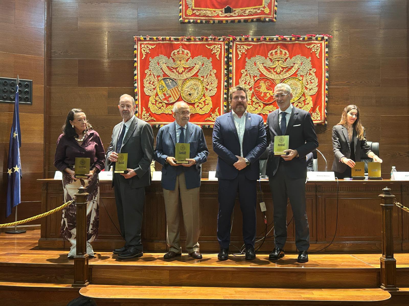 El REICAZ rinde homenaje al profesorado del Máster de la Abogacía y Procura